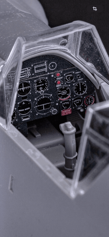 1/24 skala Hispano HA-1112 M1L Buchon farget instrument panel